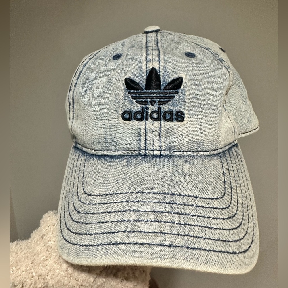 Adidas’s cap